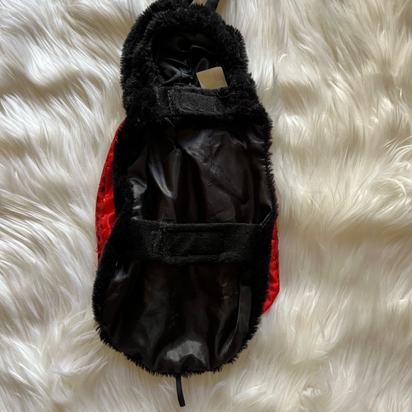 Pet ladybug costume Size Small - Picture 3 of 7